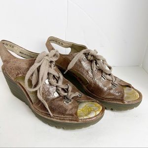 Fly London yifa gold metallic wedge lace up sandal